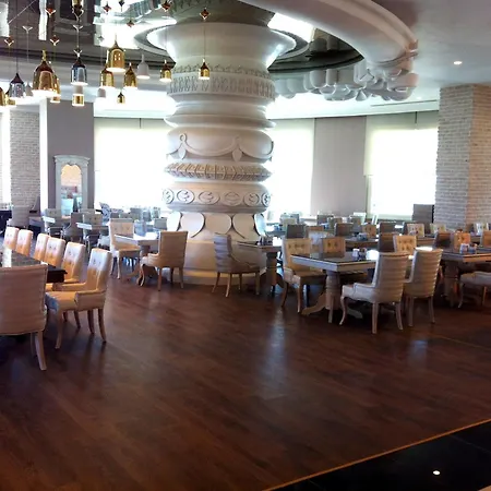 리조트 Delphin Imperial Lara 5*