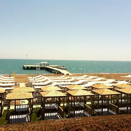 리조트 Delphin Imperial Lara