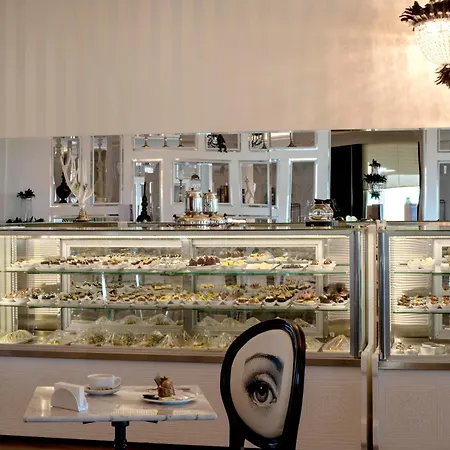 度假村 劳拉德尔芬帝国度假村