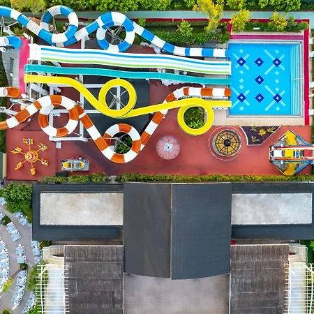 劳拉德尔芬帝国度假村 度假村 安塔利亚