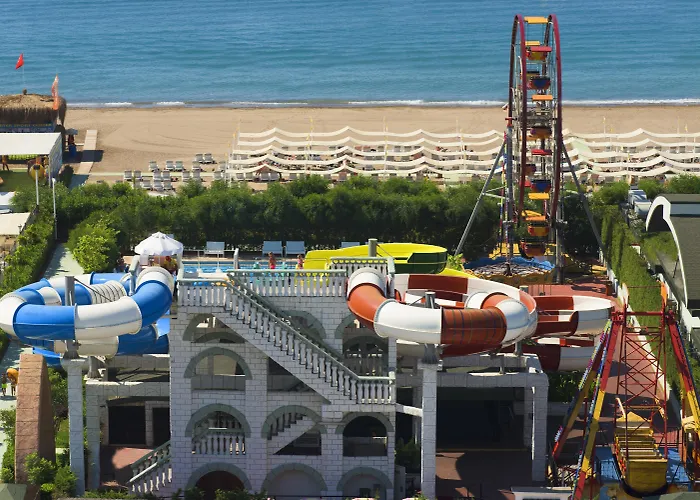 Delphin Imperial Lara 5*